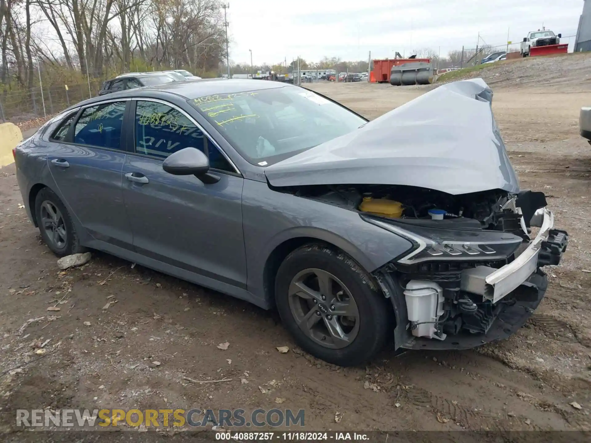 1 Photograph of a damaged car 5XXG14J27NG112853 KIA K5 2022