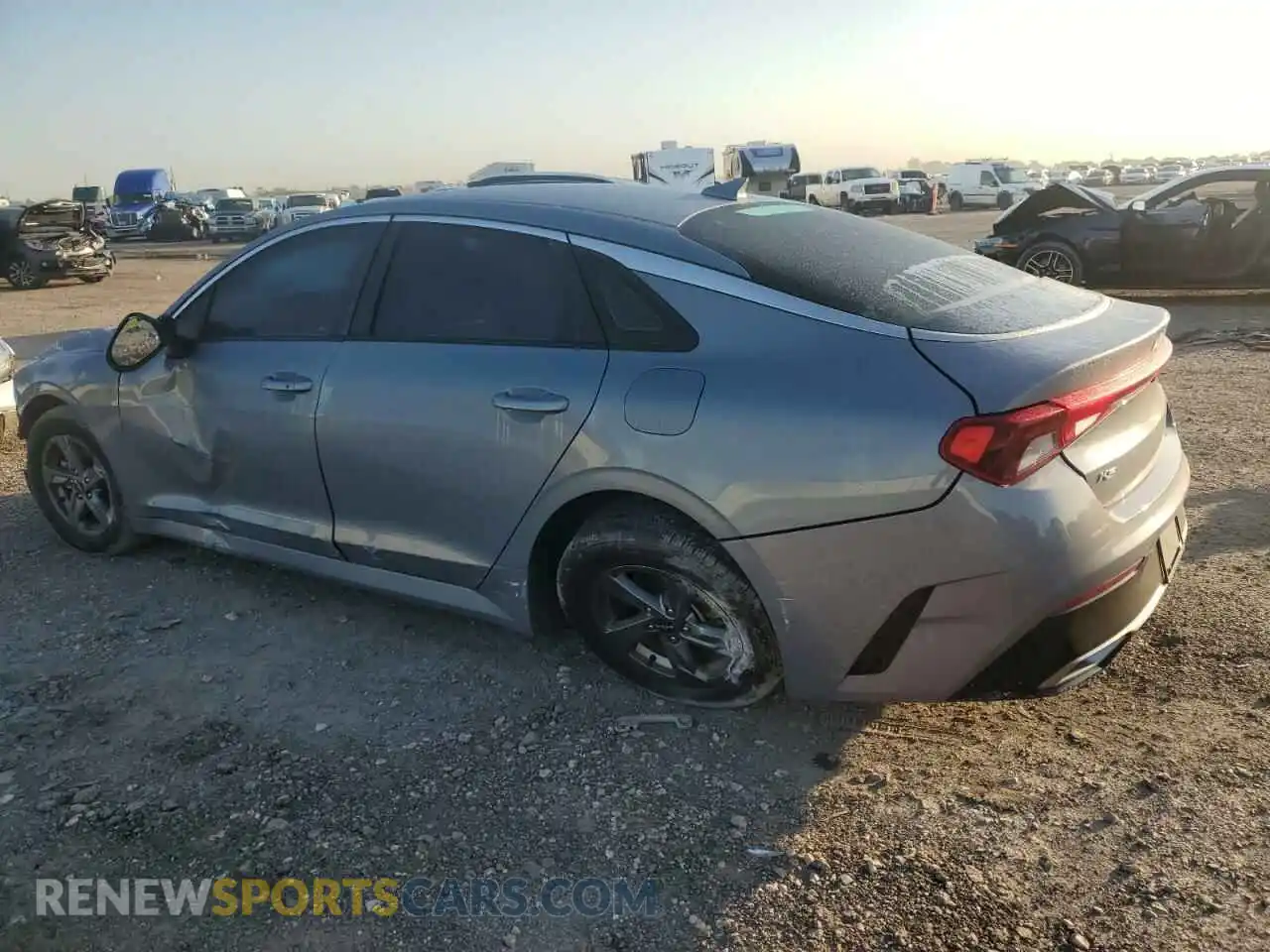 2 Photograph of a damaged car 5XXG14J27NG150910 KIA K5 2022