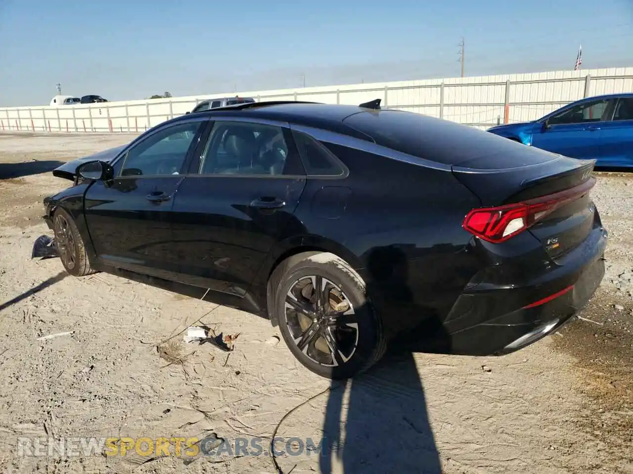 2 Photograph of a damaged car 5XXG64J22NG100580 KIA K5 2022