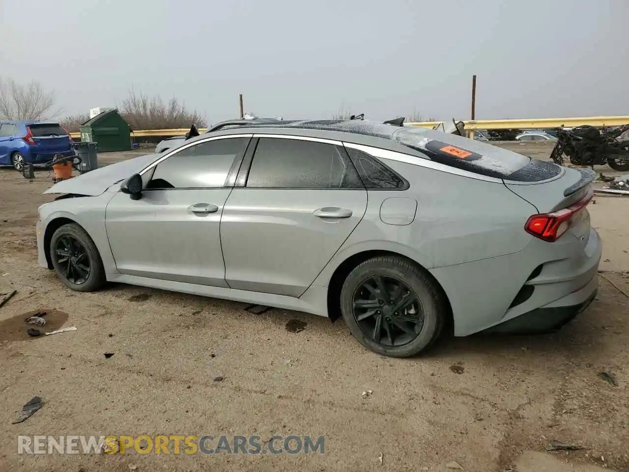2 Photograph of a damaged car 5XXG64J22NG121896 KIA K5 2022