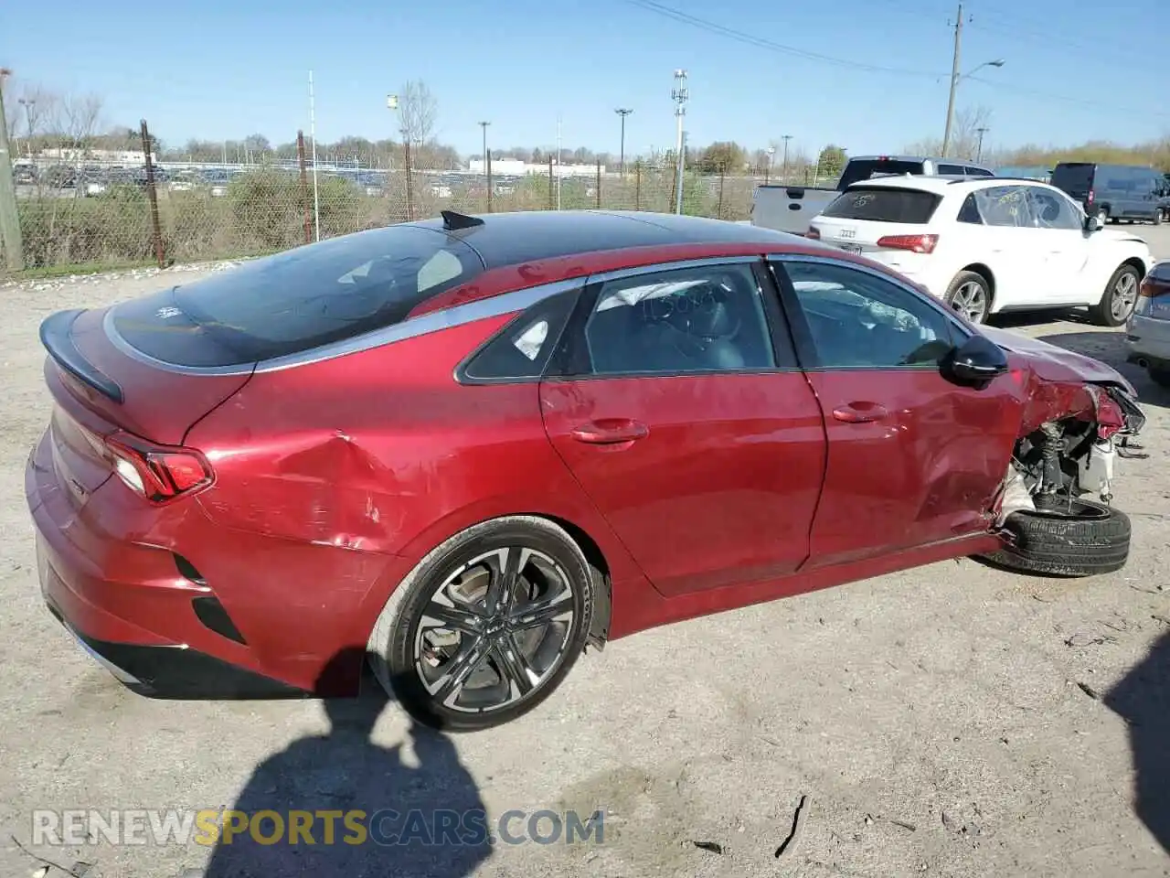 3 Photograph of a damaged car 5XXG64J23NG113080 KIA K5 2022