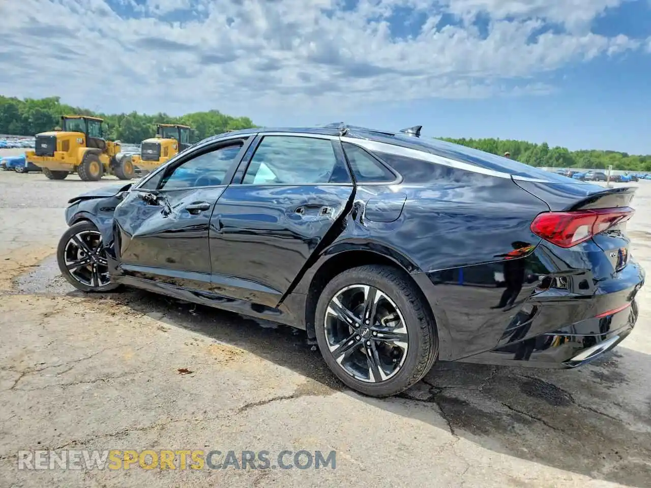 2 Photograph of a damaged car 5XXG64J27NG094520 KIA K5 2022