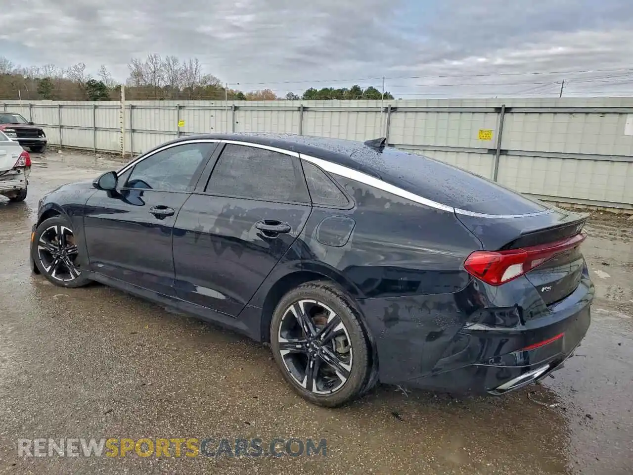 2 Photograph of a damaged car 5XXG64J27NG114880 KIA K5 2022