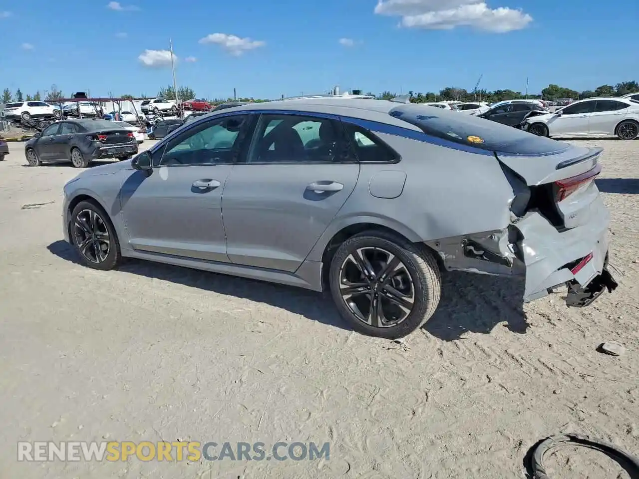 2 Photograph of a damaged car 5XXG64J27NG138385 KIA K5 2022