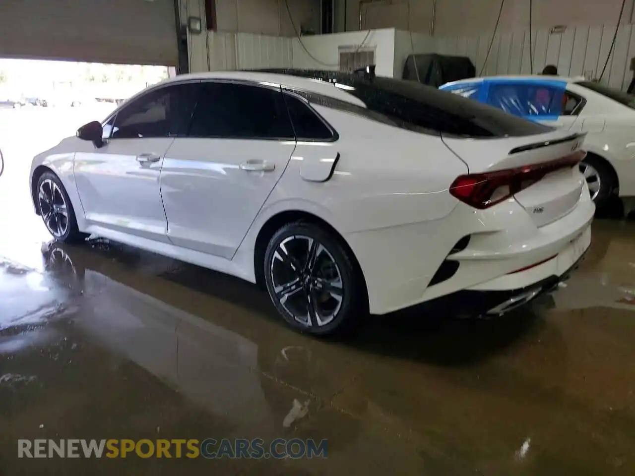 2 fotografías del automóvil dañado 5XXG64J28NG084000 KIA K5 2022