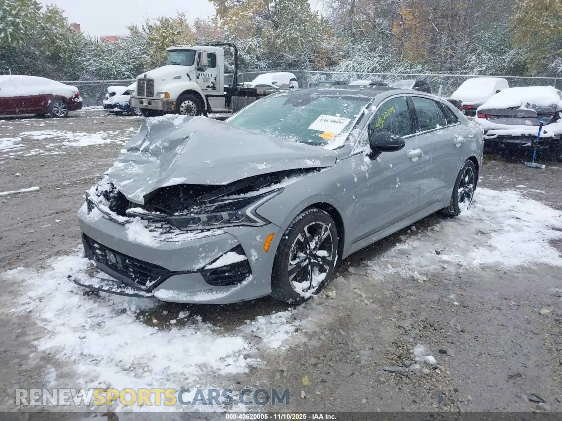 2 Photograph of a damaged car 5XXG64J28NG147239 KIA K5 2022