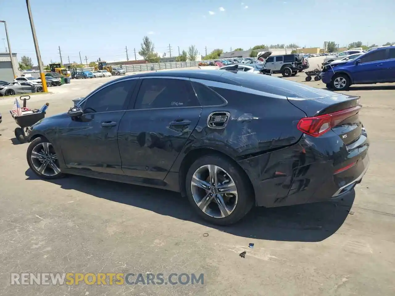 2 fotografías del automóvil dañado 5XXG34J23RG257579 KIA K5 2024