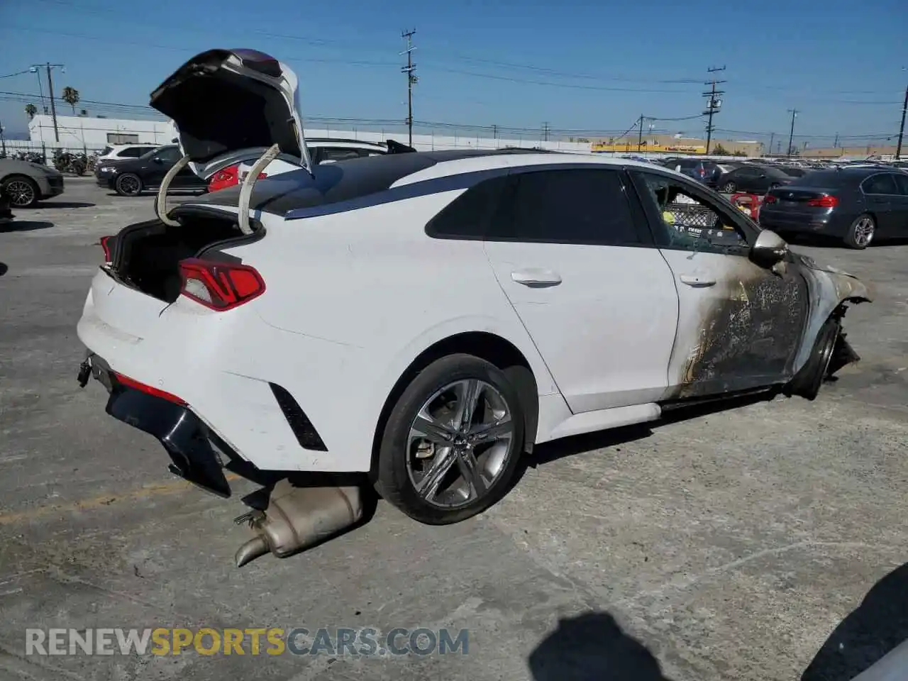 3 Photograph of a damaged car 5XXG34J27RG241885 KIA K5 2024