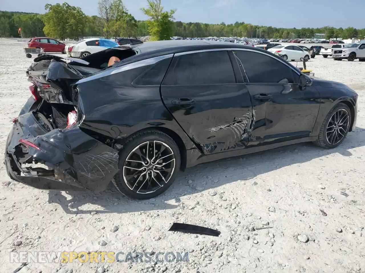 3 fotografías del automóvil dañado 5XXG44J85RG244477 KIA K5 2024