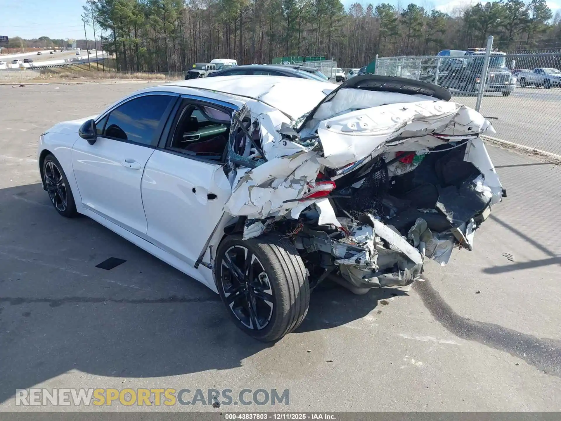 3 Photograph of a damaged car 5XXG64J22RG244135 KIA K5 2024