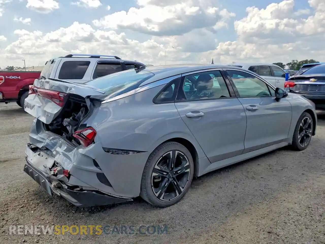 3 Photograph of a damaged car 5XXG64J25RG228902 KIA K5 2024