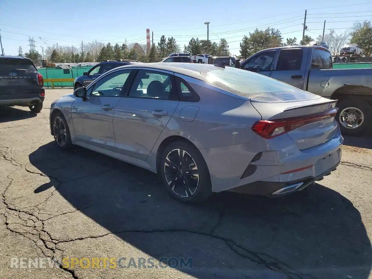 2 fotografías del automóvil dañado 5XXG64J25RG248941 KIA K5 2024