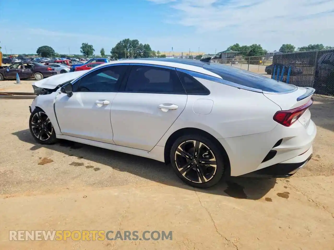 2 fotografías del automóvil dañado 5XXG64J25RG259549 KIA K5 2024