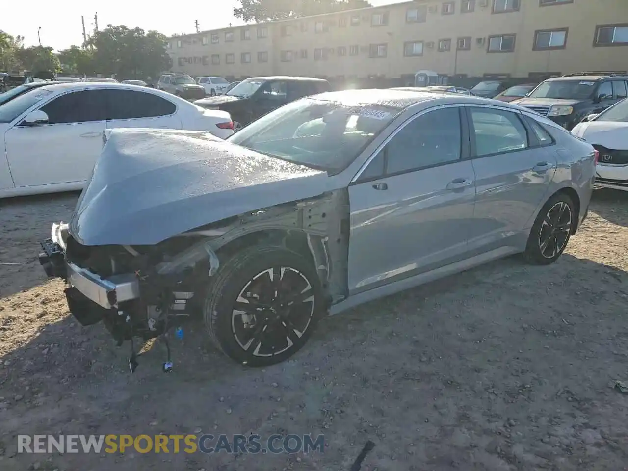 1 Photograph of a damaged car 5XXG64J27RG243093 KIA K5 2024