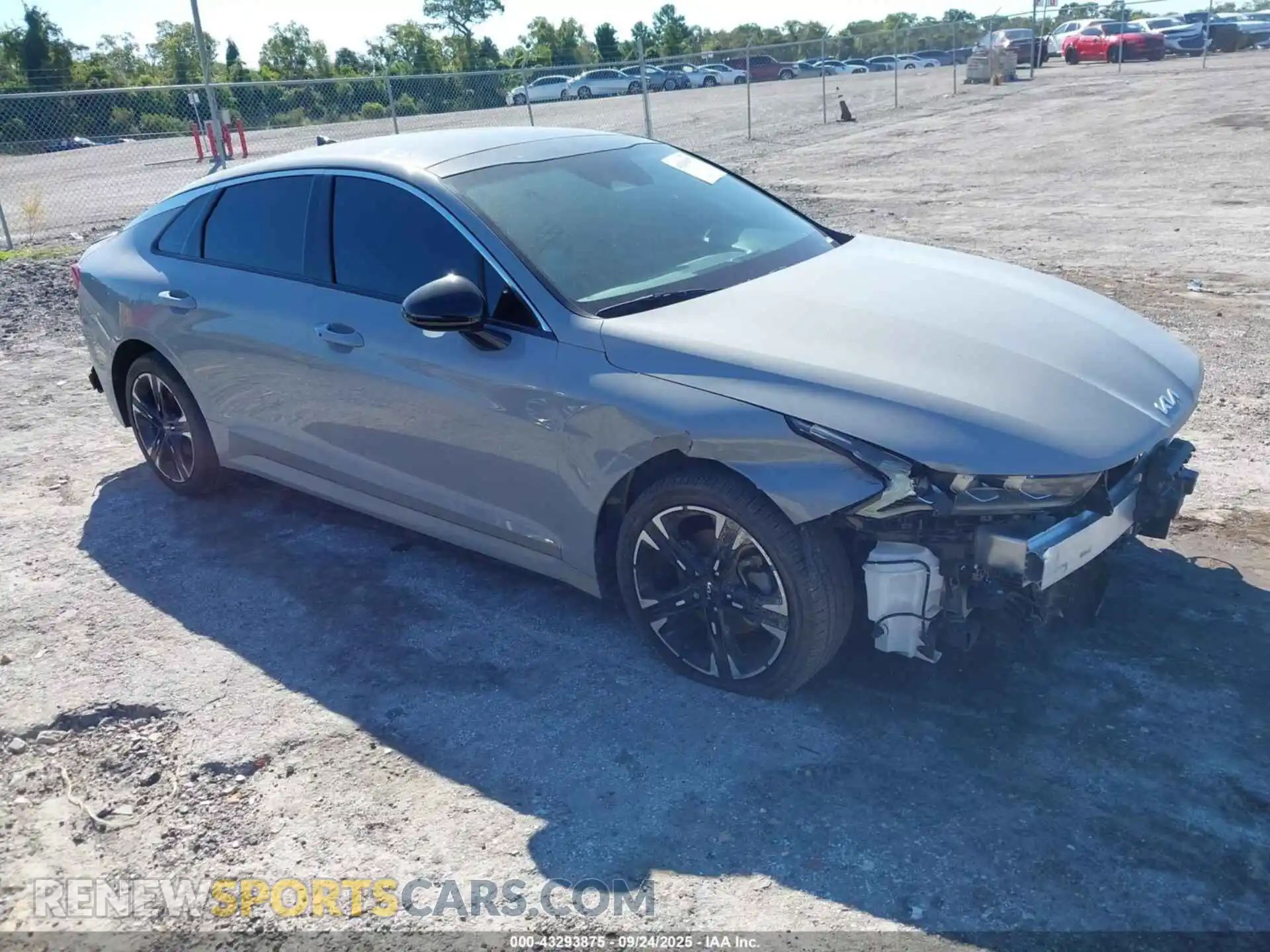 1 Photograph of a damaged car 5XXG64J27RG256393 KIA K5 2024