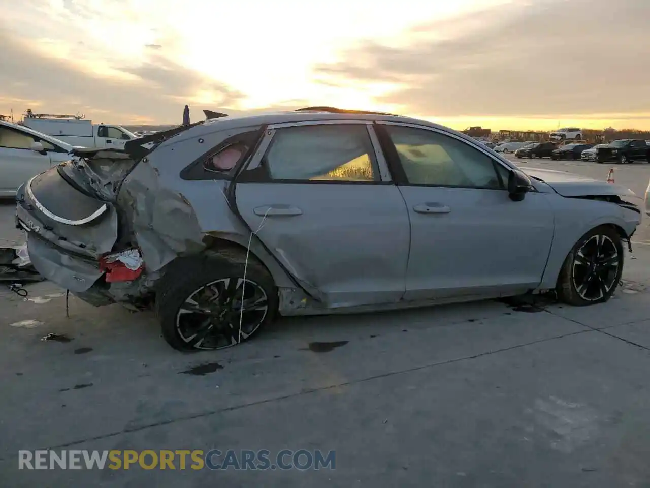 3 Photograph of a damaged car 5XXG64J29RG254516 KIA K5 2024