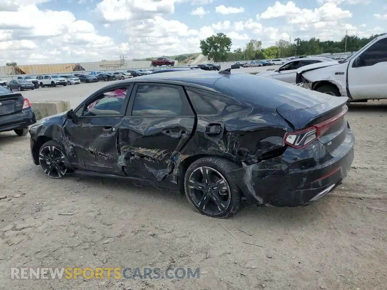 2 Photograph of a damaged car 5XXG64J29RG260171 KIA K5 2024