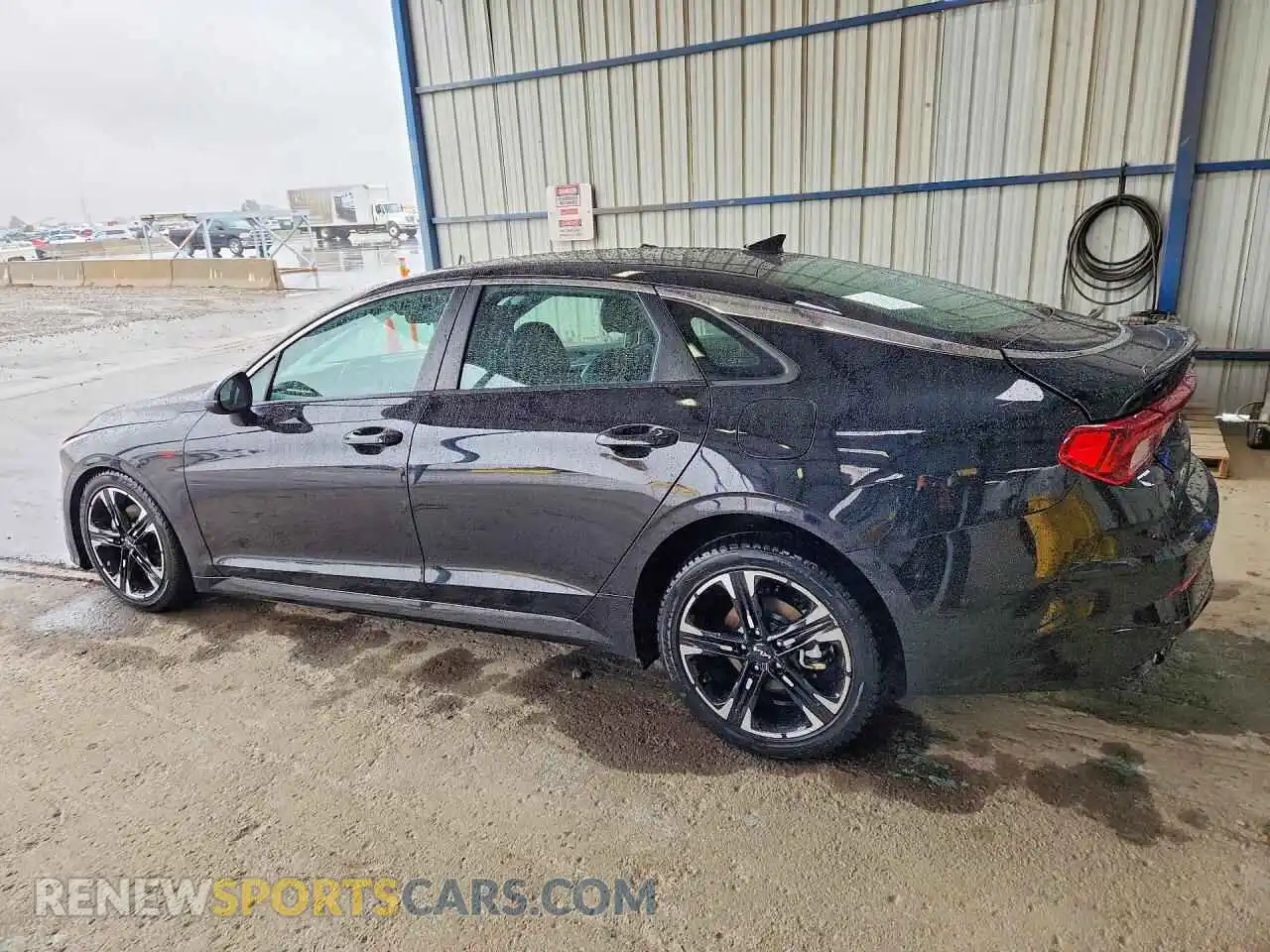 2 Photograph of a damaged car 5XXG64J2XRG241340 KIA K5 2024