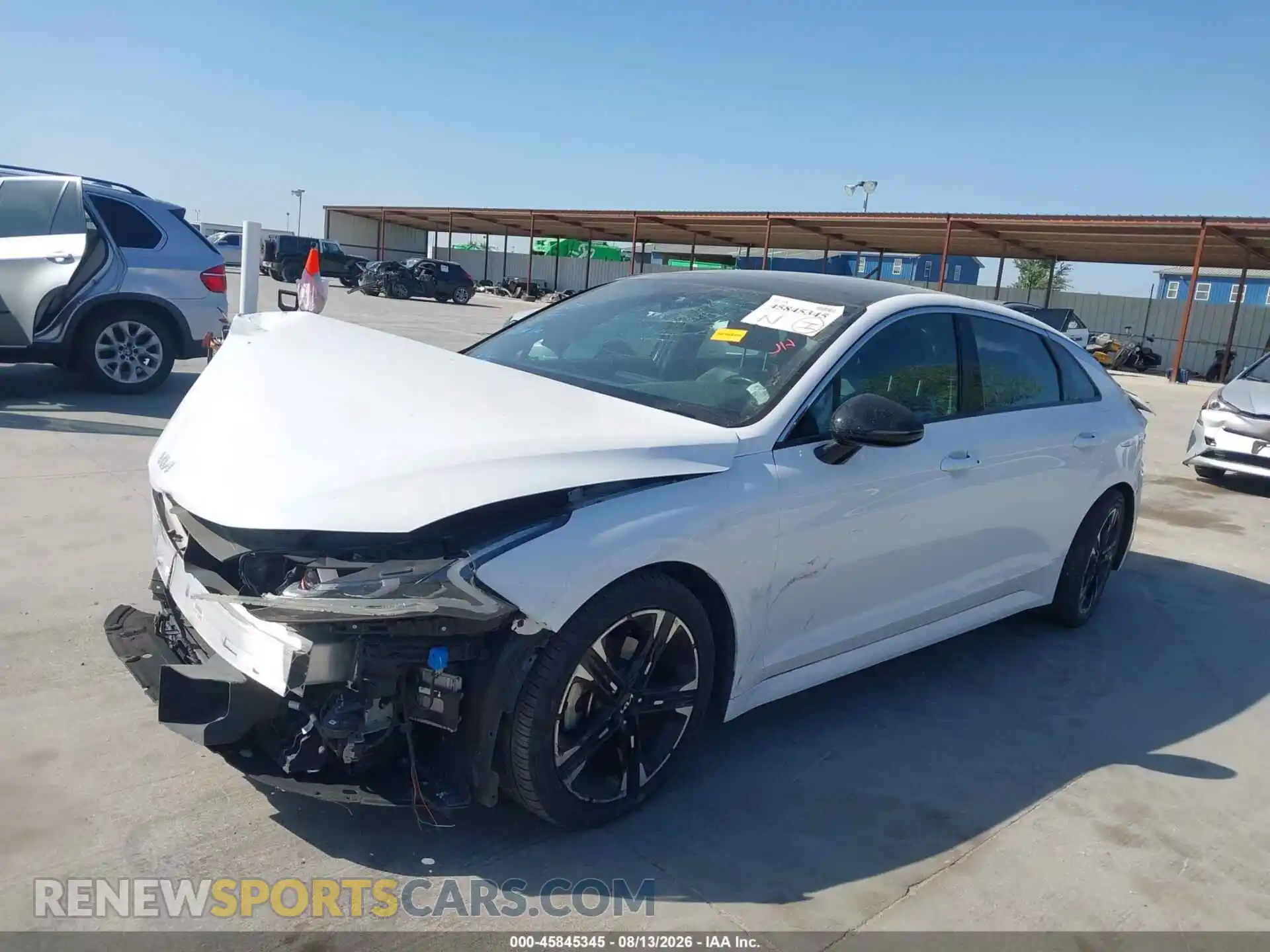 2 fotografías del automóvil dañado 5XXG64J2XRG248630 KIA K5 2024