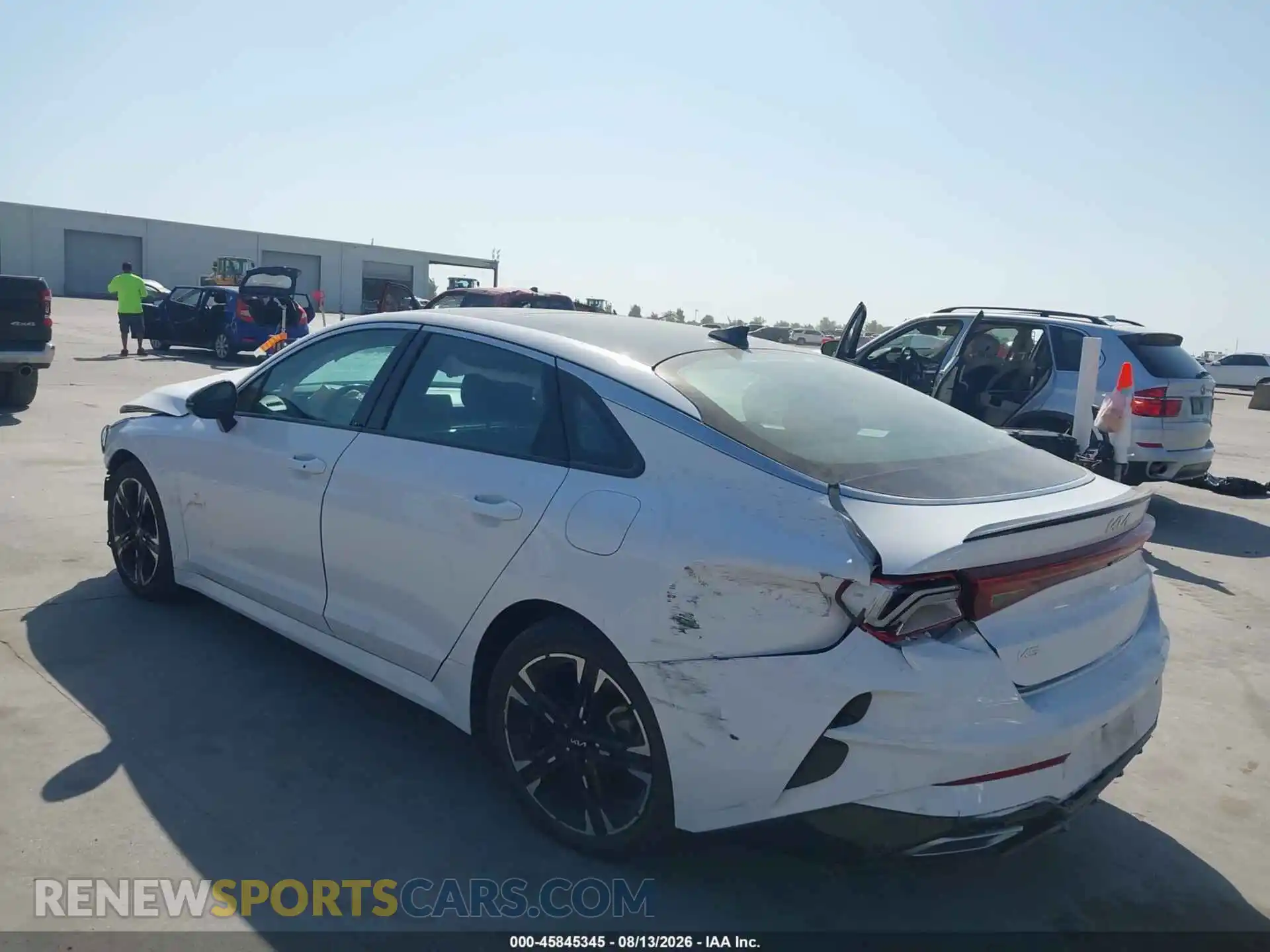 3 fotografías del automóvil dañado 5XXG64J2XRG248630 KIA K5 2024
