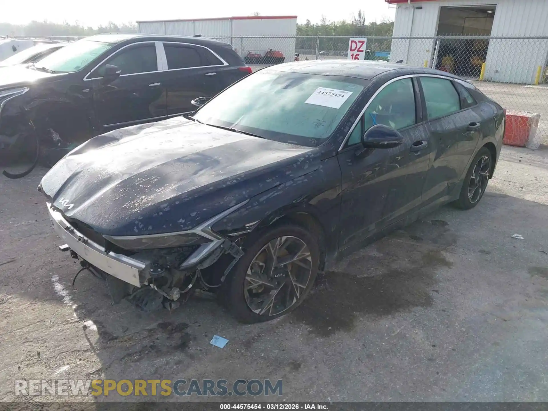 2 Photograph of a damaged car KNAG64J73S5371379 KIA K5 2025