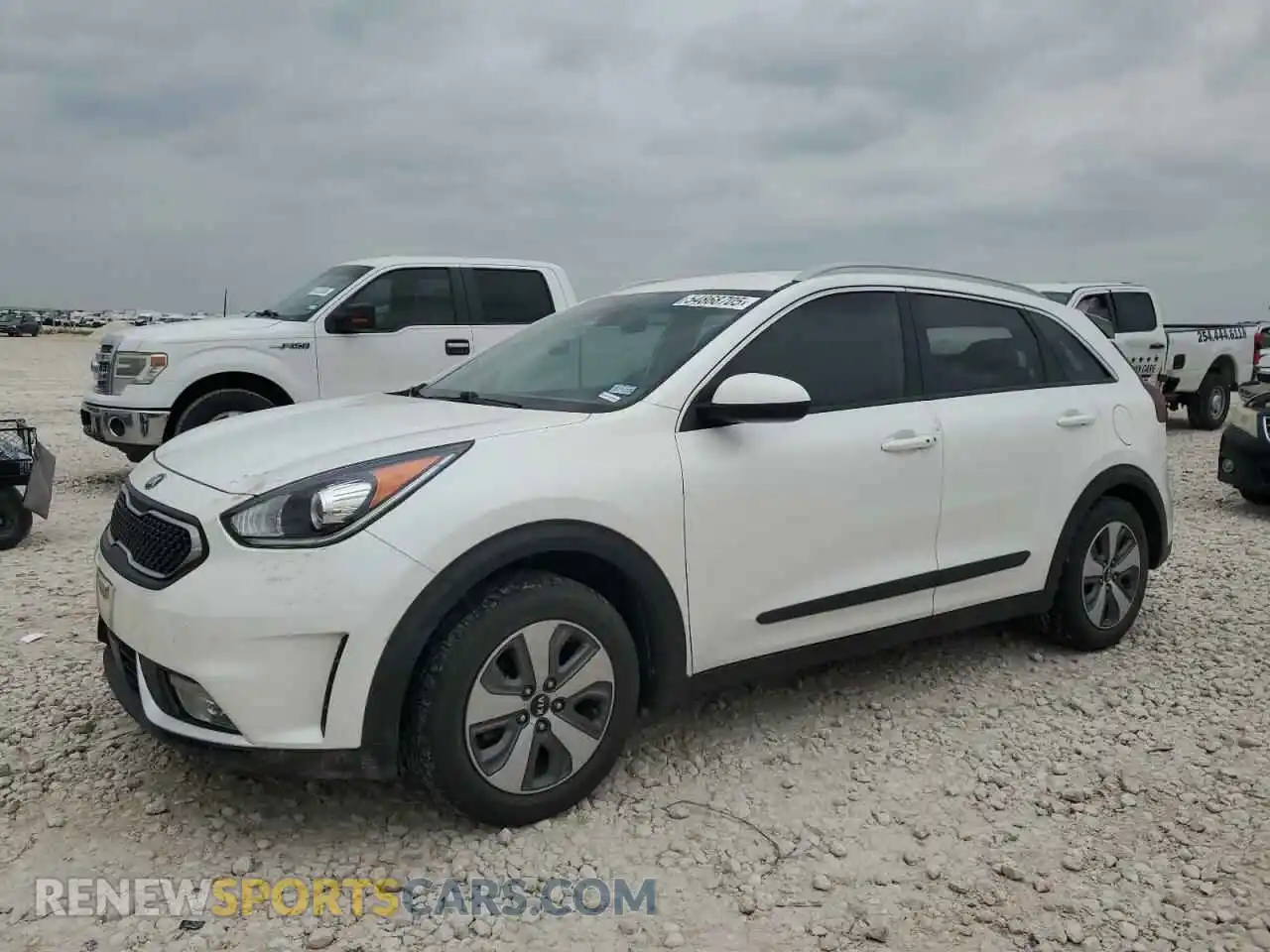1 Photograph of a damaged car KNDCB3LC2K5264146 KIA NIRO 2019