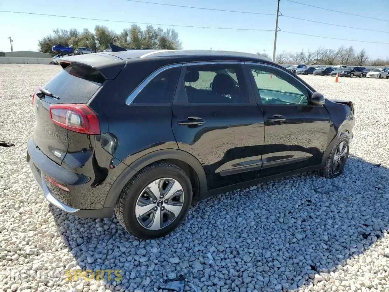 3 Photograph of a damaged car KNDCB3LC3K5240941 KIA NIRO 2019