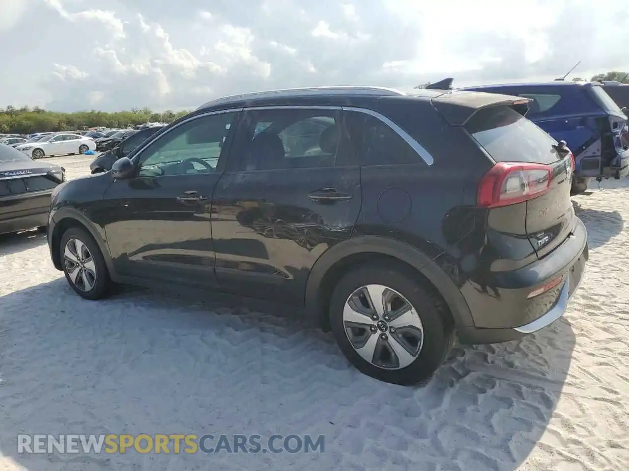 2 Photograph of a damaged car KNDCB3LC3K5240972 KIA NIRO 2019