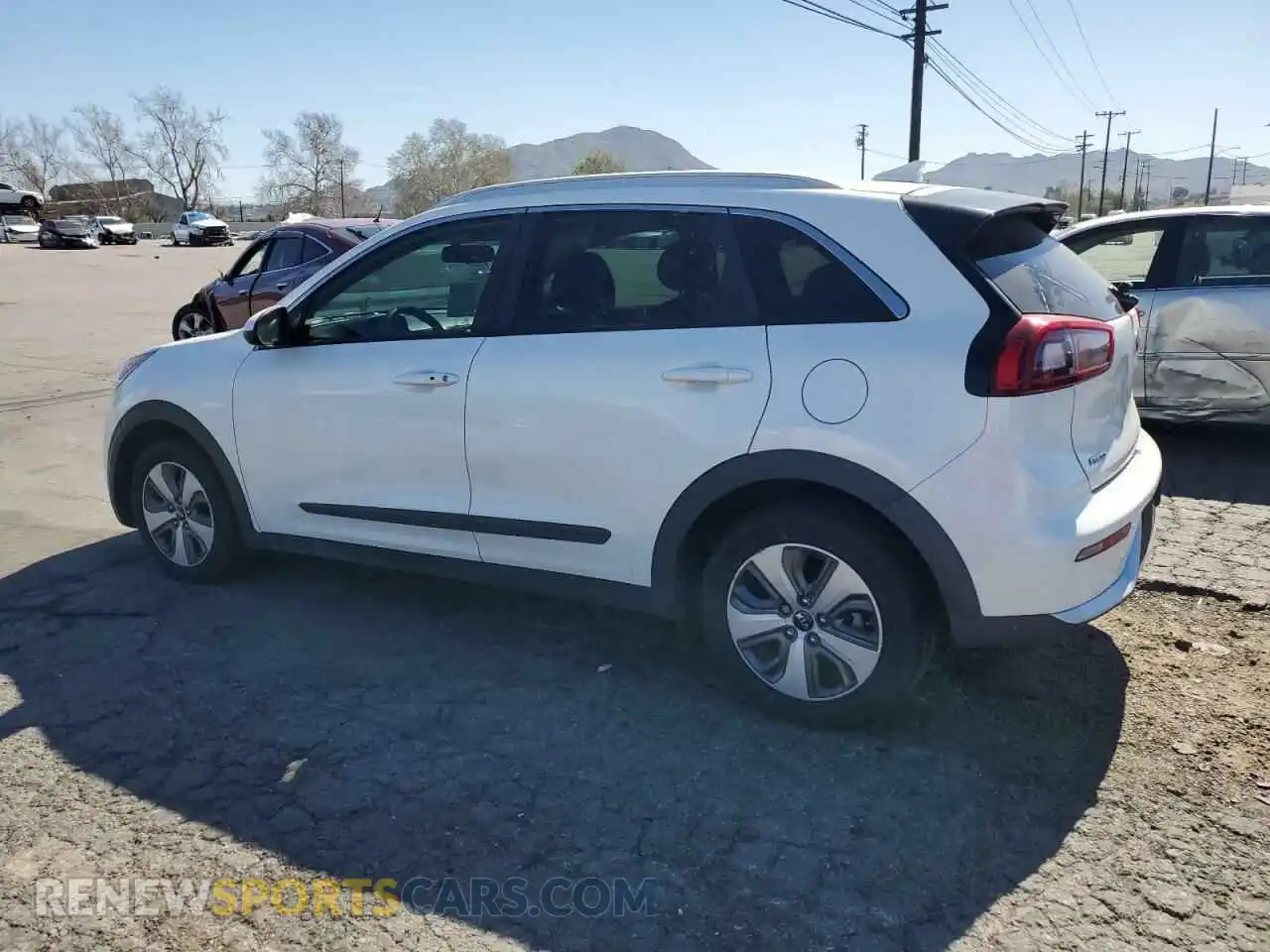 2 Photograph of a damaged car KNDCB3LC3K5348959 KIA NIRO 2019