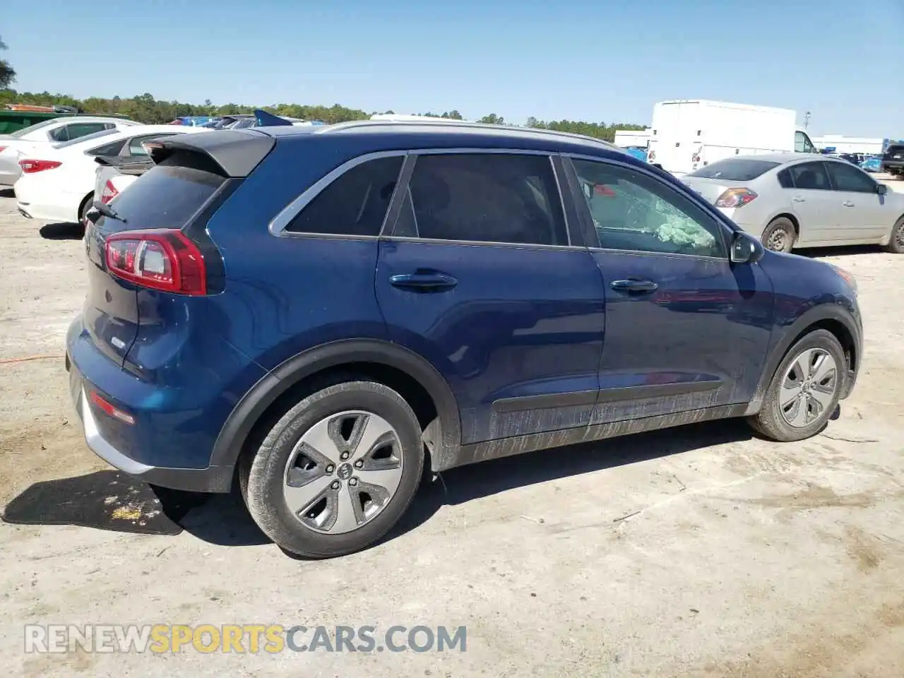 3 Photograph of a damaged car KNDCB3LC7K5264370 KIA NIRO 2019