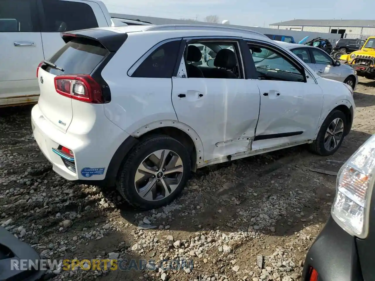 3 Photograph of a damaged car KNDCE3LG3K5030236 KIA NIRO 2019