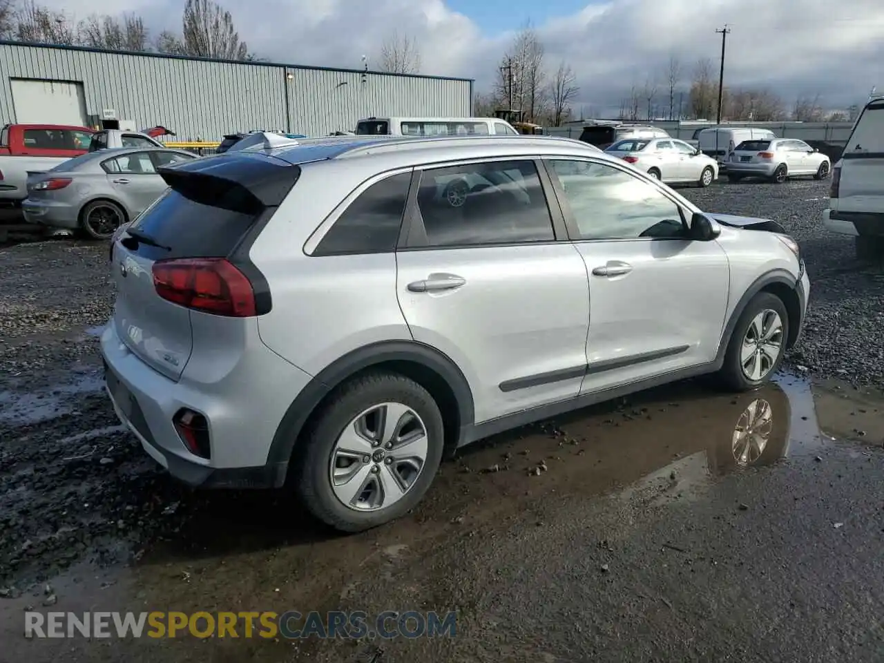 3 Photograph of a damaged car KNDCB3LC3L5395409 KIA NIRO 2020