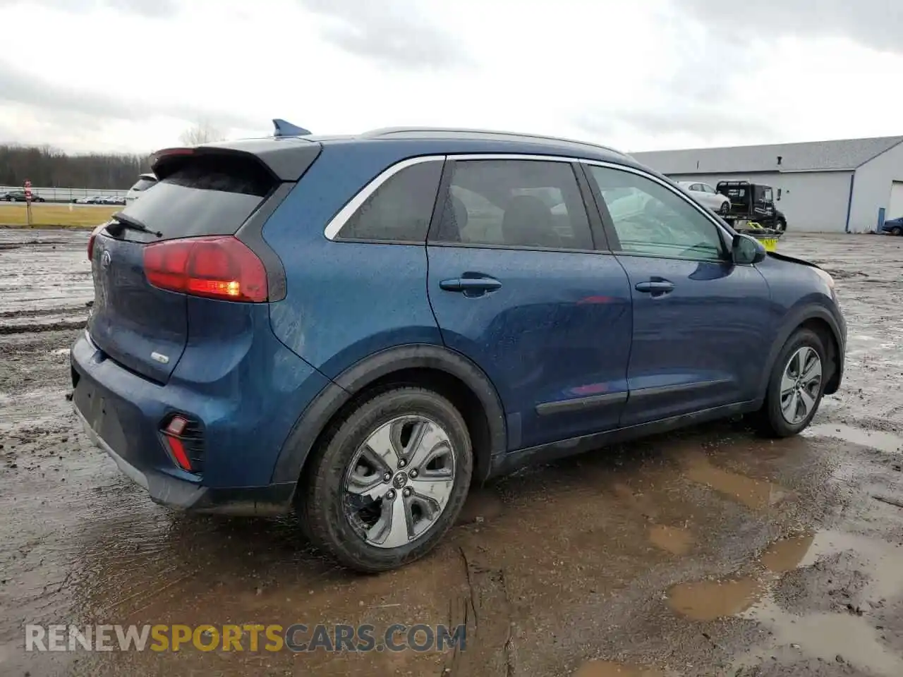 3 Photograph of a damaged car KNDCB3LC4L5448019 KIA NIRO 2020