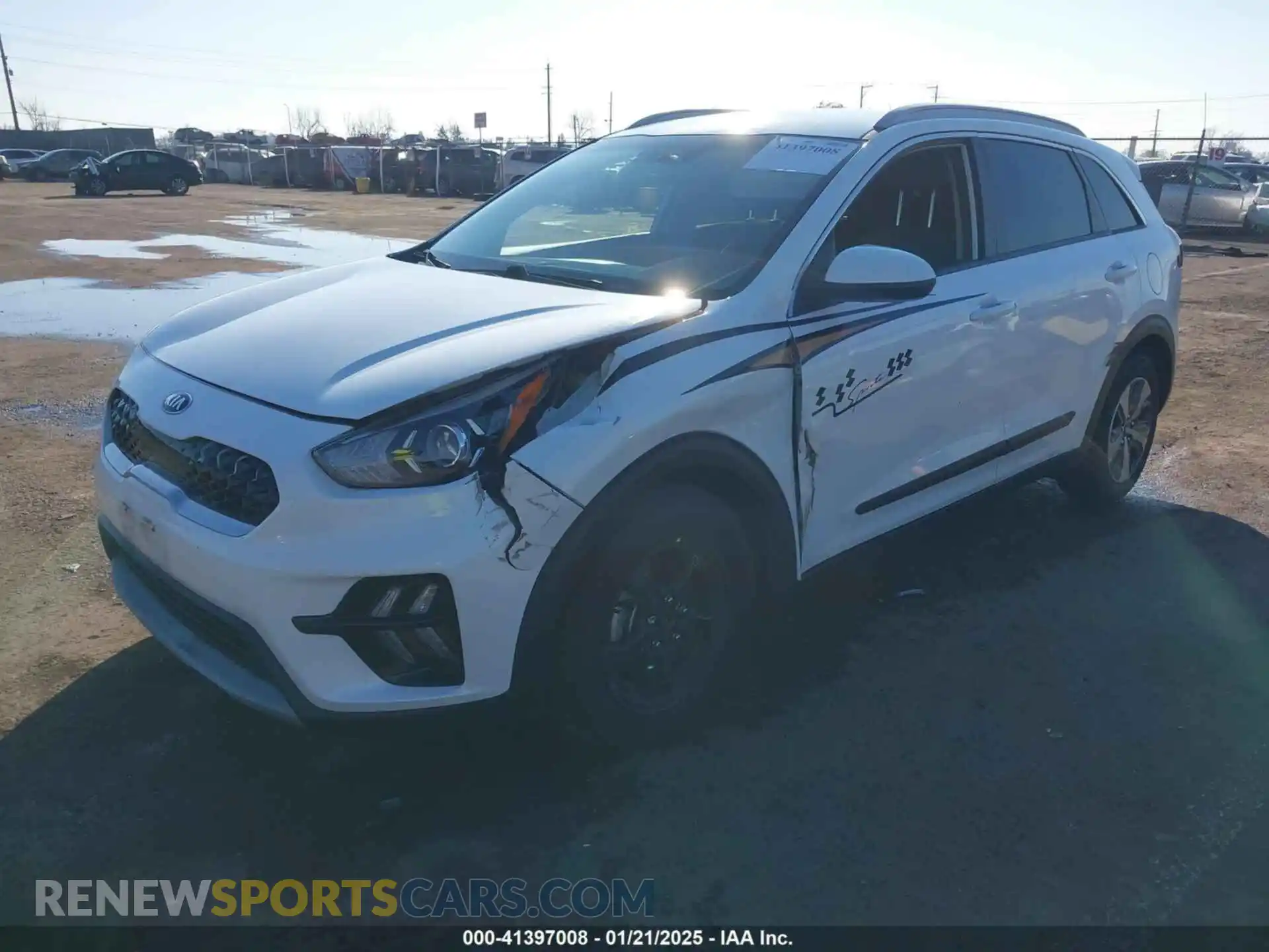 2 Photograph of a damaged car KNDCB3LC8L5439162 KIA NIRO 2020