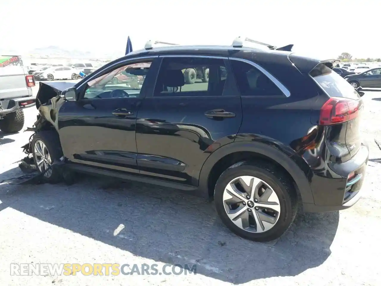 2 Photograph of a damaged car KNDCC3LG0L5080972 KIA NIRO 2020