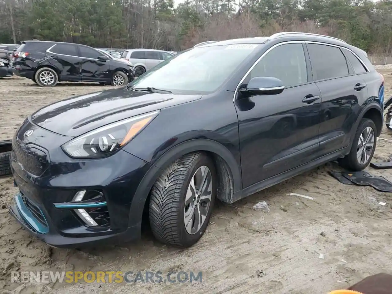 1 Photograph of a damaged car KNDCE3LG5L5071680 KIA NIRO 2020
