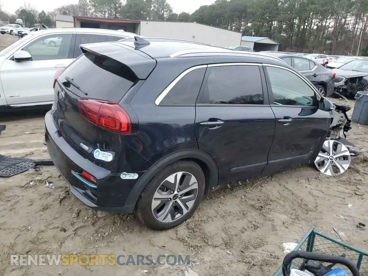 3 Photograph of a damaged car KNDCE3LG5L5071680 KIA NIRO 2020