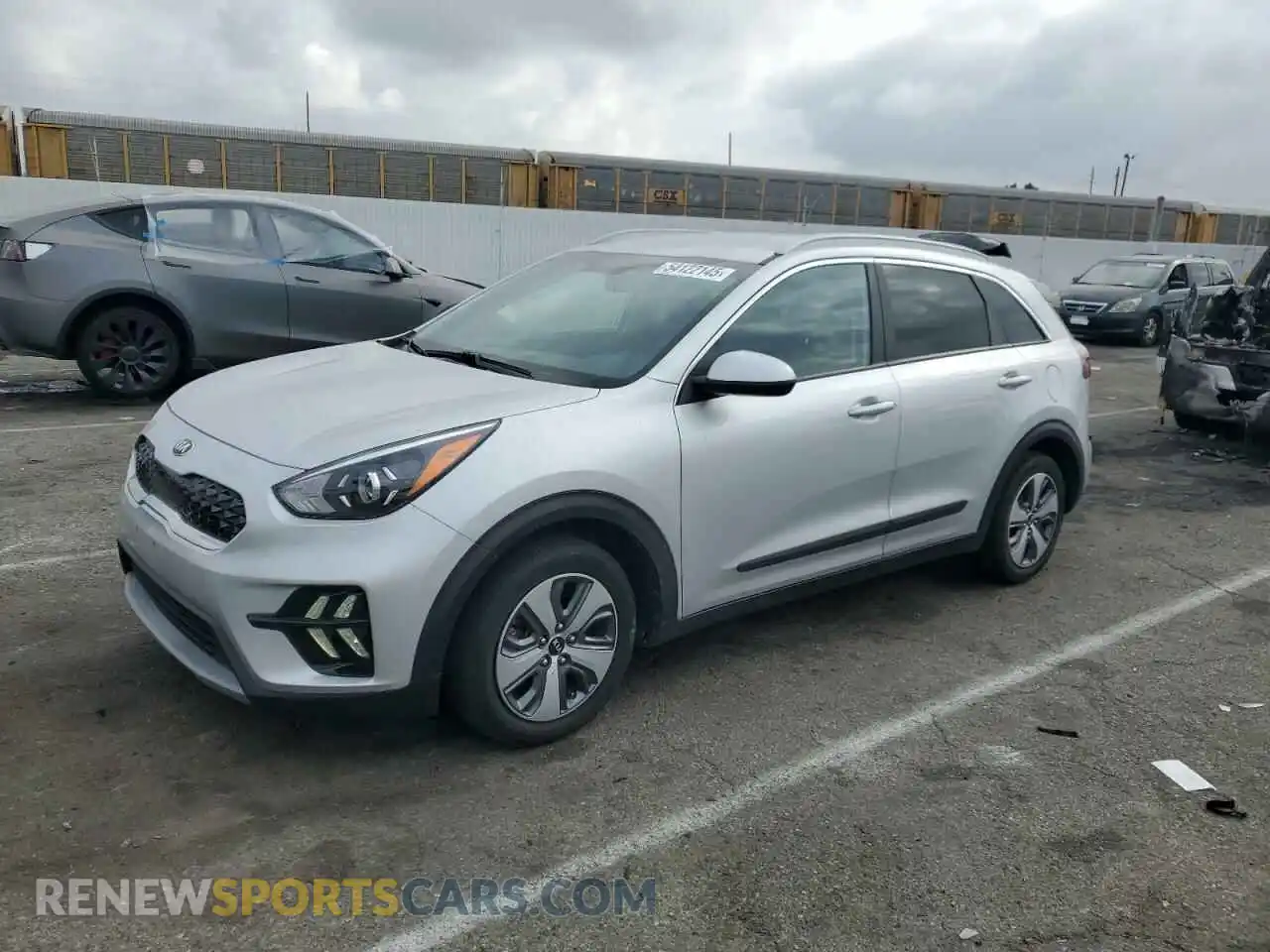 1 Photograph of a damaged car KNDCB3LC0M5470200 KIA NIRO 2021