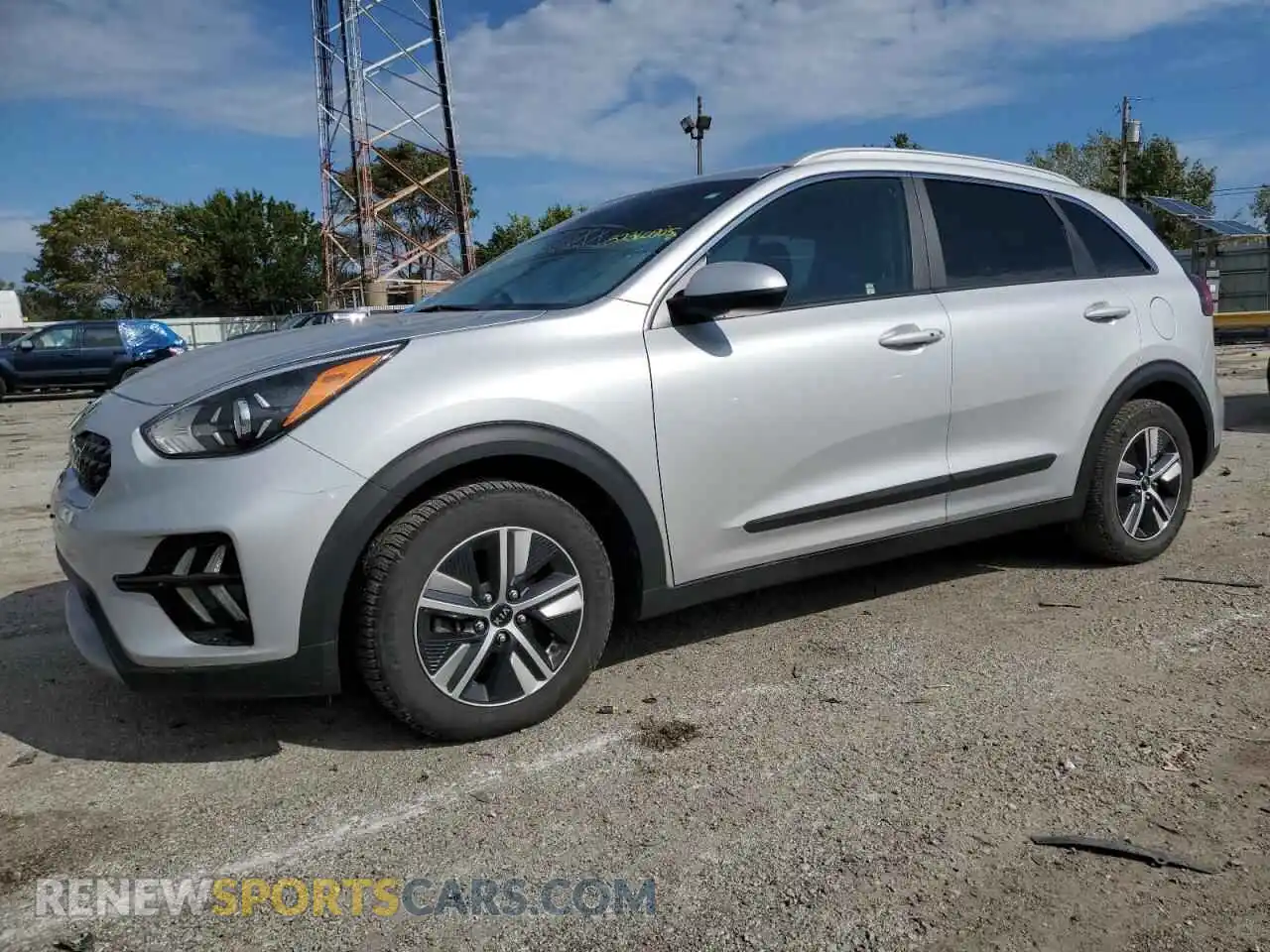 1 Photograph of a damaged car KNDCB3LC1M5471372 KIA NIRO 2021