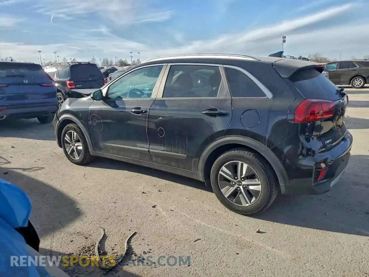 2 fotografías del automóvil dañado KNDCB3LC3M5464133 KIA NIRO 2021