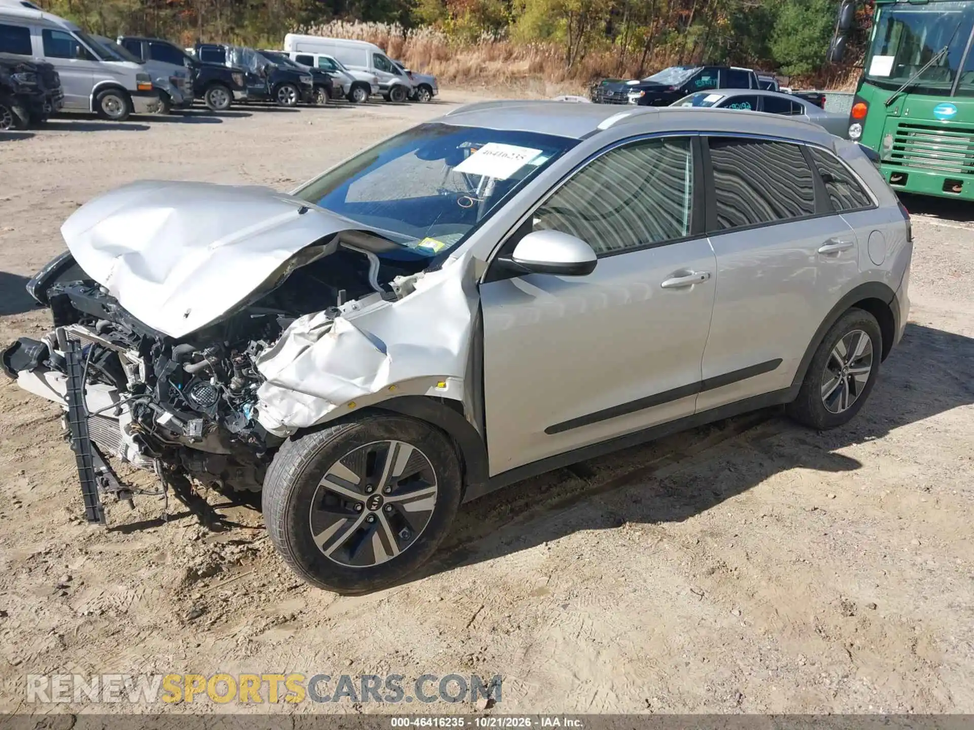 2 Photograph of a damaged car KNDCB3LC5M5469222 KIA NIRO 2021