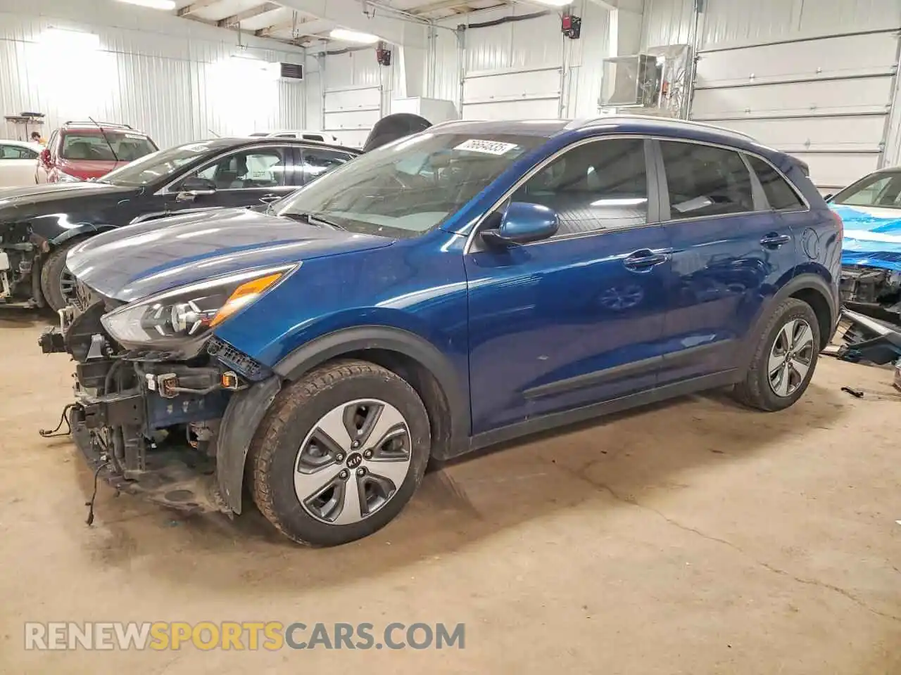 1 Photograph of a damaged car KNDCB3LC6M5465762 KIA NIRO 2021