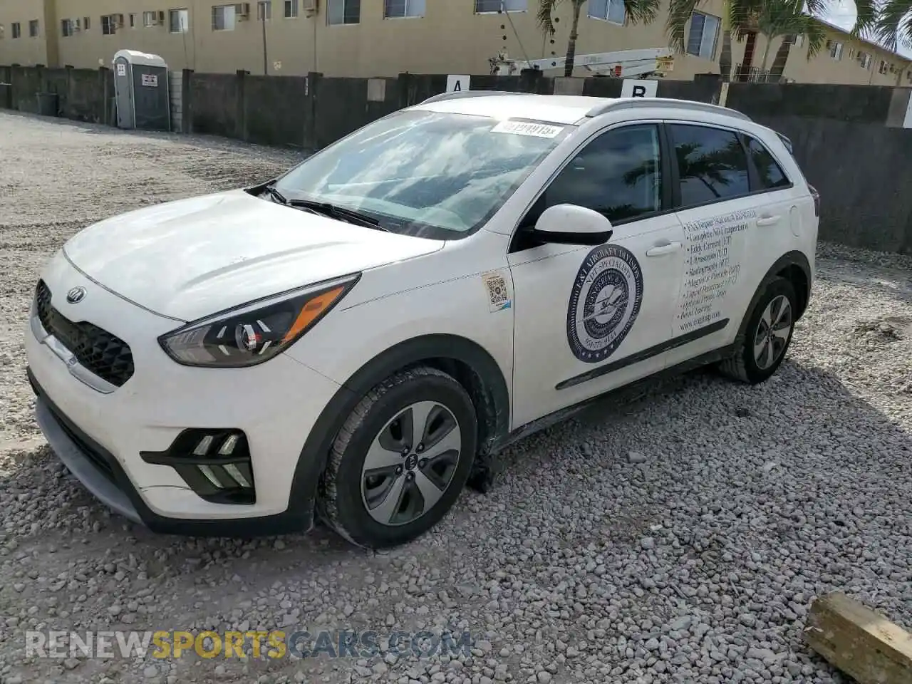 1 Photograph of a damaged car KNDCB3LCXM5463321 KIA NIRO 2021
