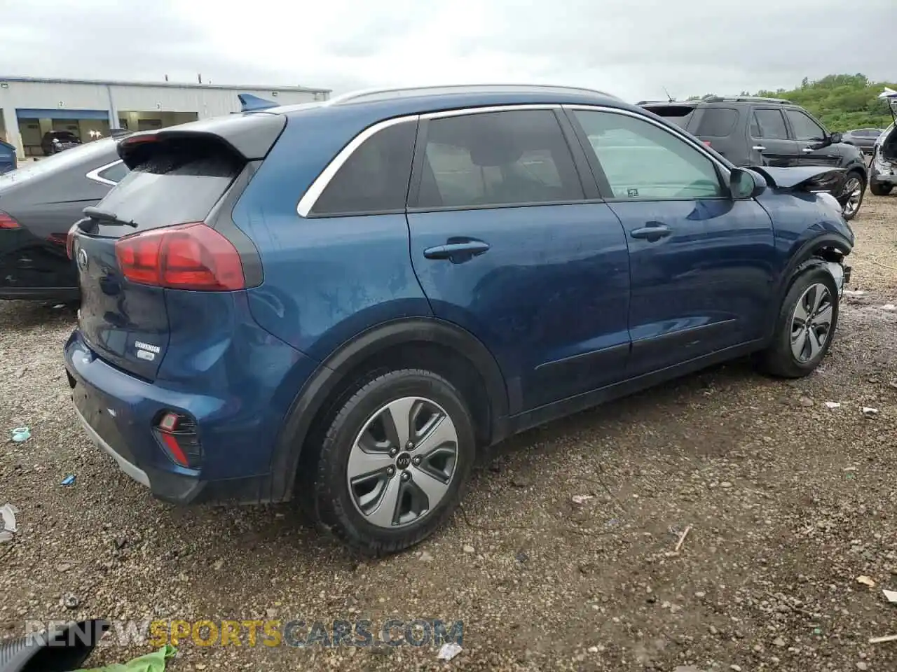 3 Photograph of a damaged car KNDCB3LCXM5471127 KIA NIRO 2021