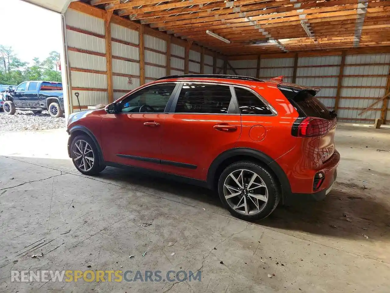 2 fotografías del automóvil dañado KNDCC3LC2M5472947 KIA NIRO 2021