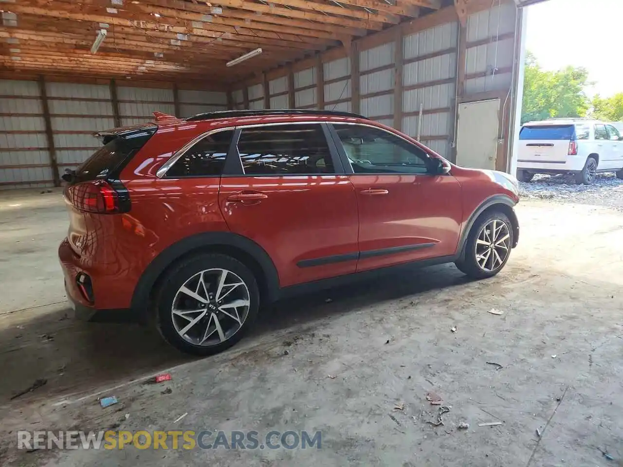 3 fotografías del automóvil dañado KNDCC3LC2M5472947 KIA NIRO 2021