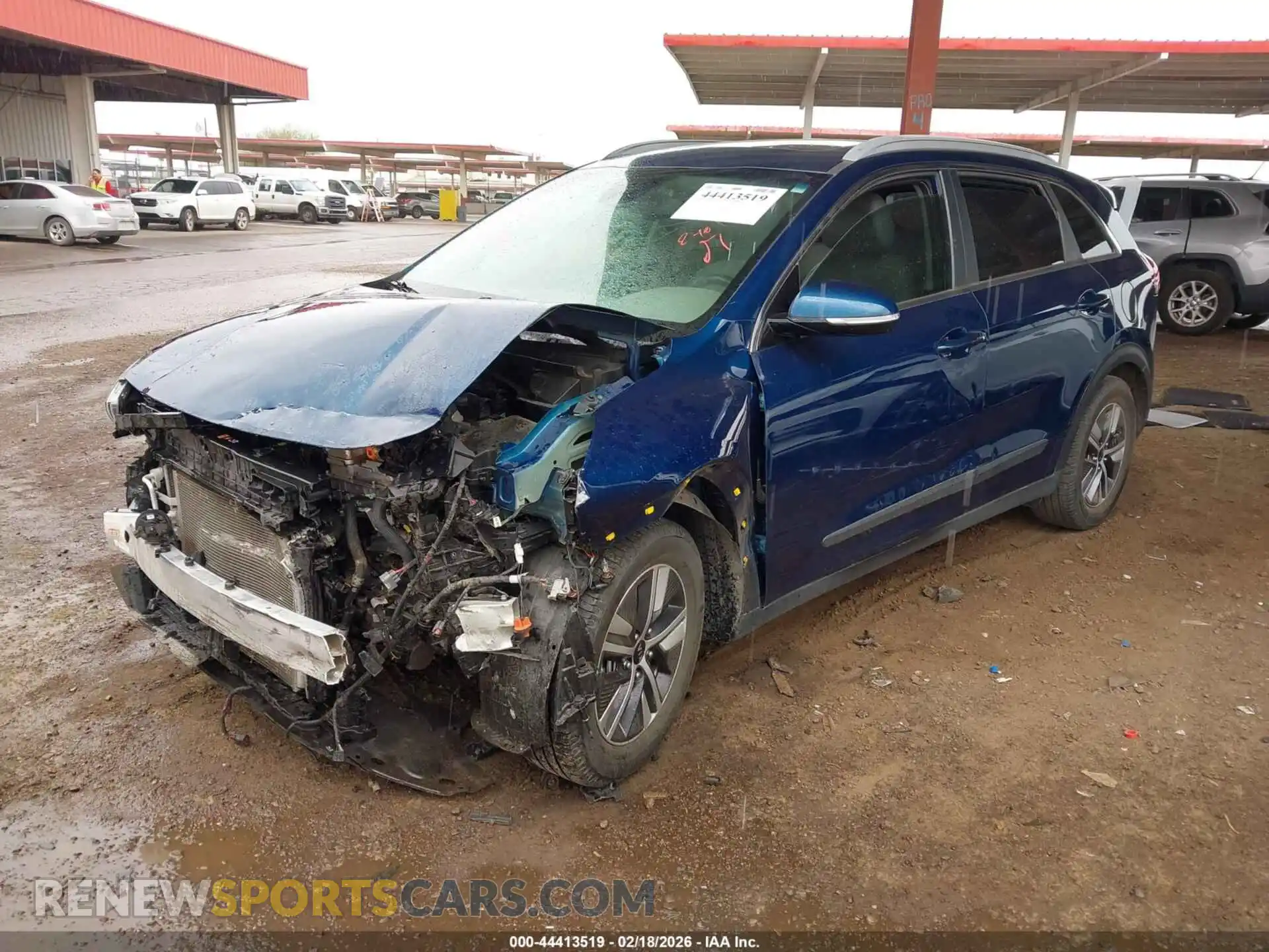 2 Photograph of a damaged car KNDCE3LC5M5465212 KIA NIRO 2021