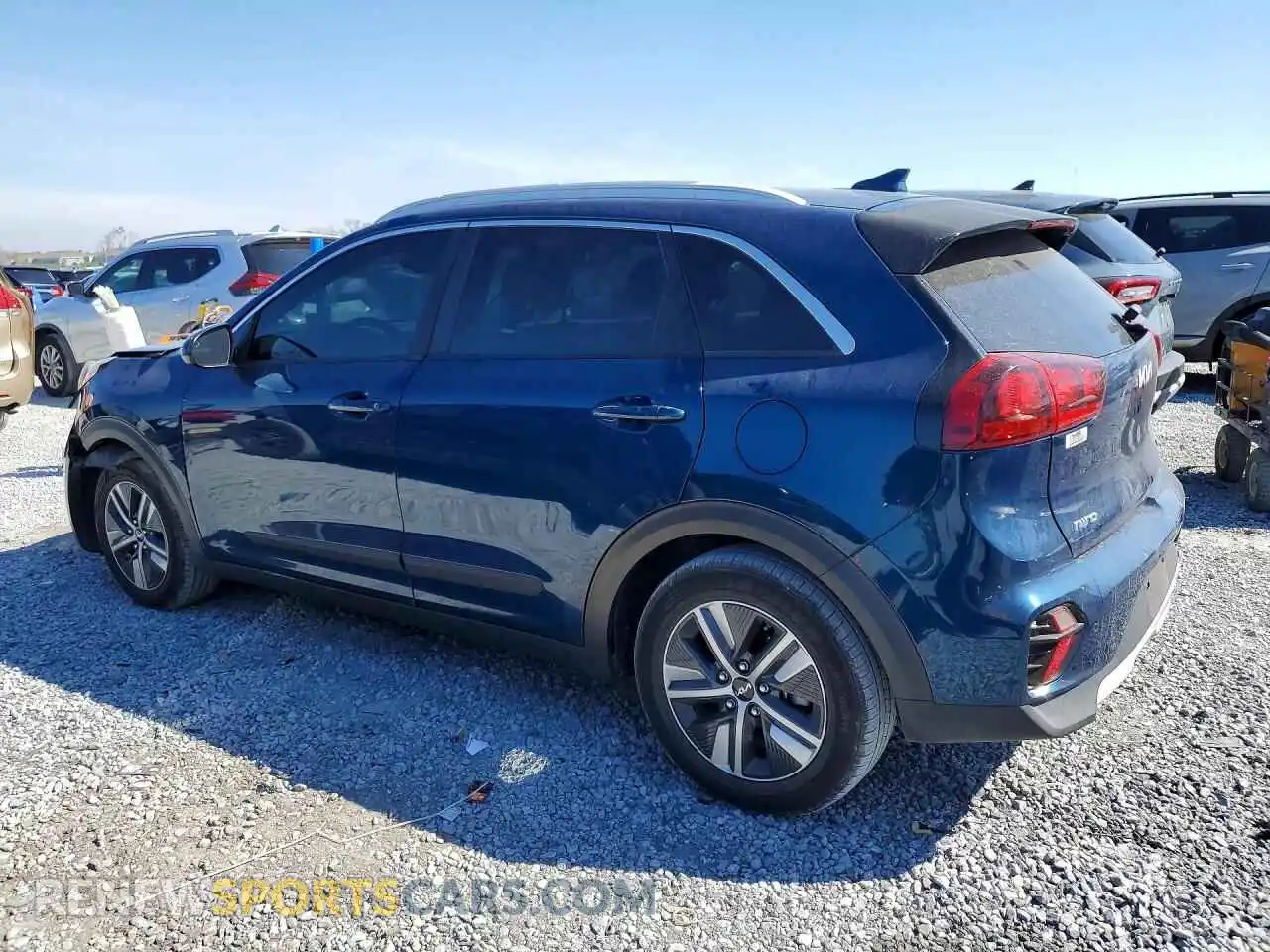 2 Photograph of a damaged car KNDCB3LC8N5509004 KIA NIRO 2022