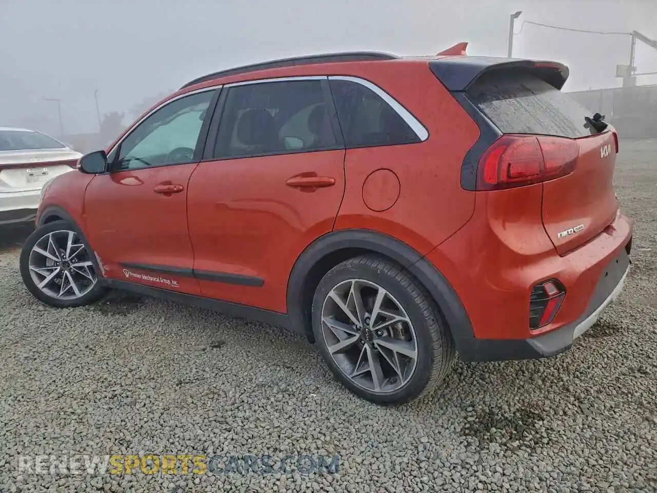 2 Photograph of a damaged car KNDCC3LC8N5545515 KIA NIRO 2022