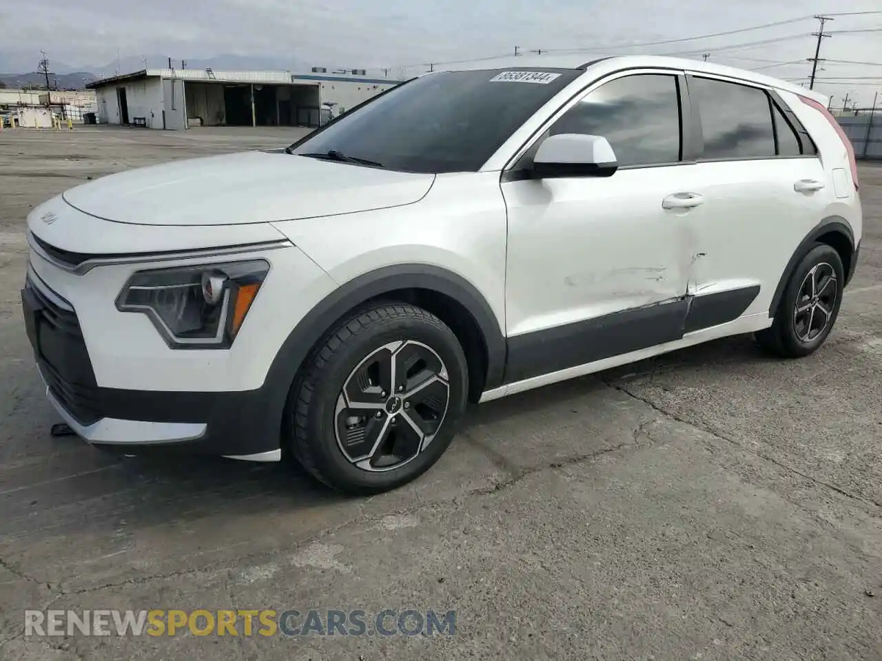 1 Photograph of a damaged car KNDCP3LE4P5100312 KIA NIRO 2023
